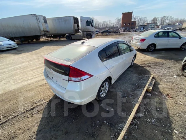 Honda Insight. ZE2, LDA ����