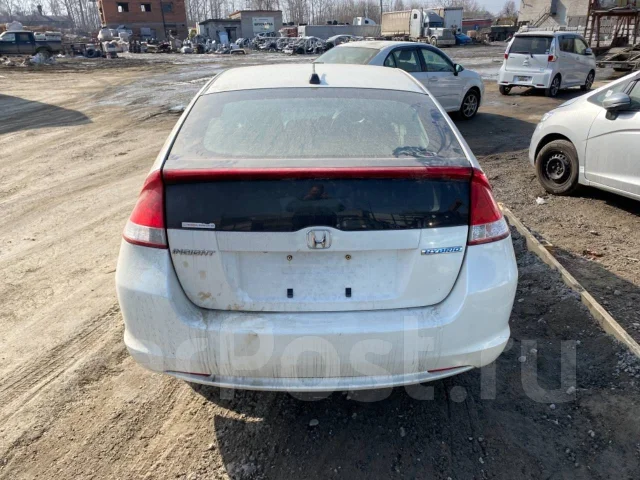 Honda Insight. ZE2, LDA ����