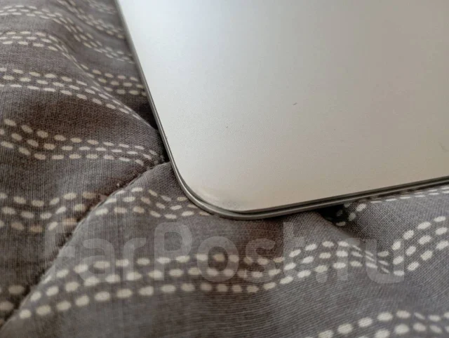 Apple MacBook Air 13 2013 Mid MD760. 1,3����, ���� 4���, WiFi: 1, Bluetooth: 1 ����