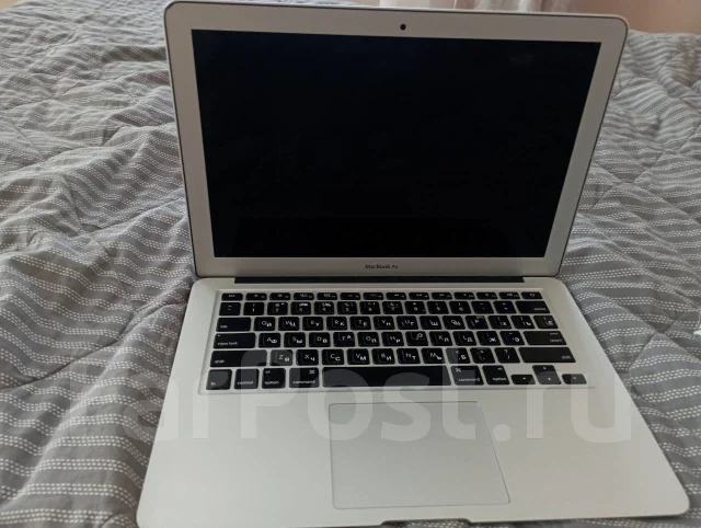 Apple MacBook Air 13 2013 Mid MD760. 1,3����, ���� 4���, WiFi: 1, Bluetooth: 1 ����