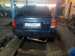 Mazda 323. JMZBA153200608160, NE UCTANOBLENNO ����