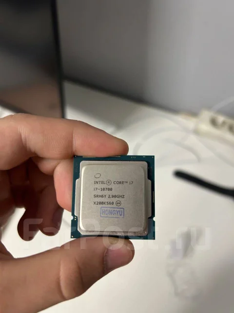 Intel Core i7-10700 ����