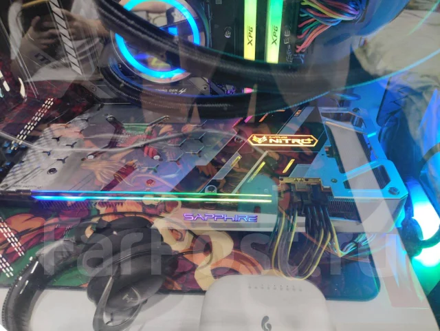 Radeon RX 5700 XT ����