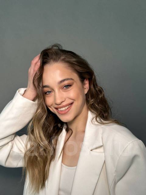 Экспресс образ за 30-40 минут| Макияж и укладка | Вторая речка во ...