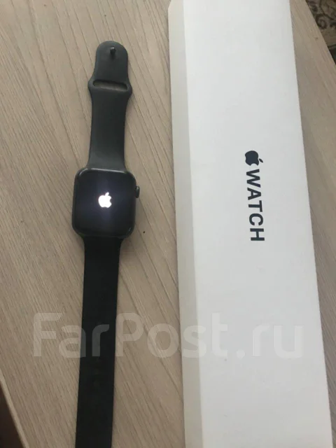 Apple Watch SE. GPS, NFC ����