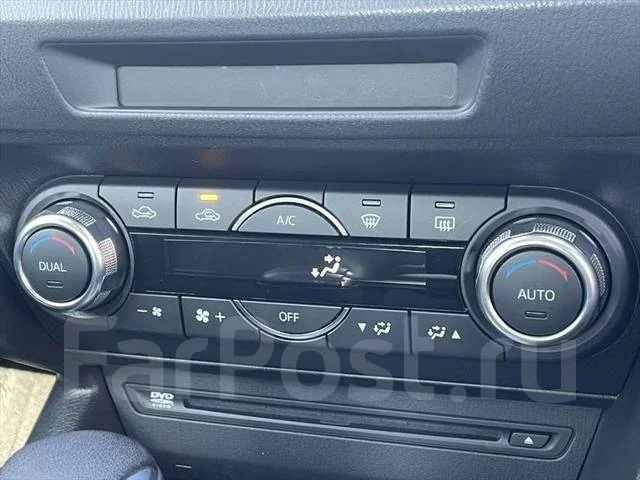 Mazda Axela. �������, ��������, 1.5 (111��.�.), ������, �/�. ��� ����� �� ������������ ����
