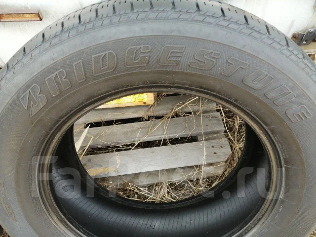 Bridgestone Dueler H/T 684III. ������, 2013 ���, �/�, ����� 40 % ����