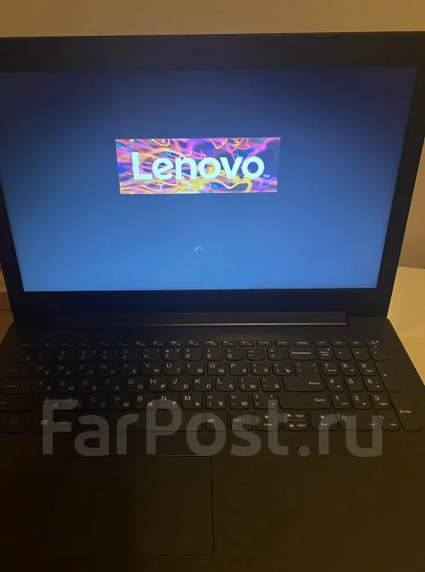 Lenovo. 15.6", 260����, ��� 256 �� � ������, ���� 8���, WiFi: 1, Bluetooth: 1, ����������� �� 2��. ����