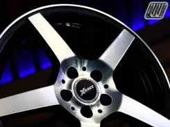 X-Race AF-07. 6.5x16", 5x100, ET35, �� 57,1���. ����