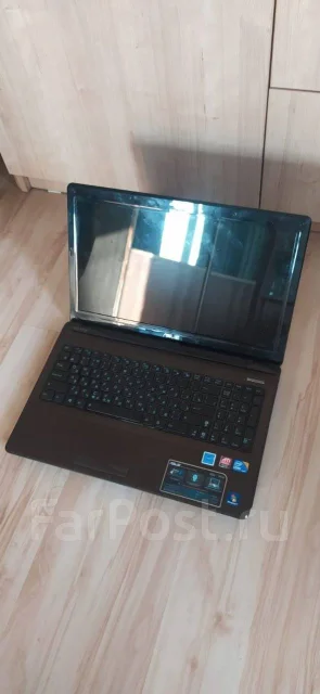 Asus K52JB. 15.6", 2,4����, ��� 2048 ��, WiFi: 1, Bluetooth: 1 ����