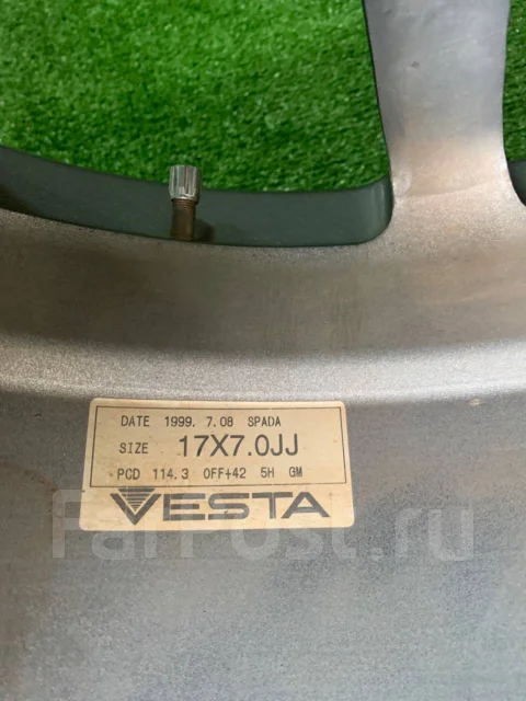 RAYS Versus Spada. 7.0x17", 5x114.3, ET42, �� 72,6���. ����