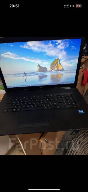 HP 17-by4007ur. 17.3", ��� 64 �� � ������, ���� 256���, WiFi: 1, Bluetooth: 1 ����