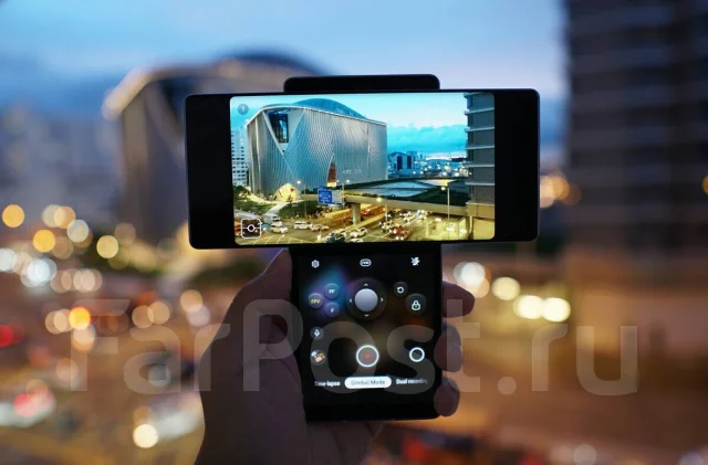 LG Wing. �/�, 256 ��, �����, 3G, 4G LTE, 5G, ����������, NFC ����