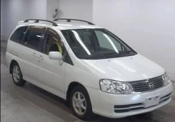 Nissan Liberty. RM12, QR20 ����