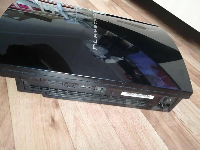 Sony PlayStation 3 ����