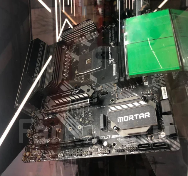AMD B550 ����