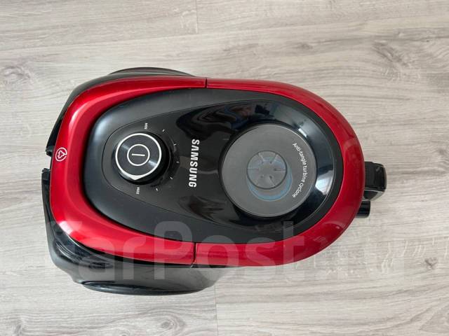 Пылесос Samsung SC18M21C0VR, б/у, в наличии. Цена: 5 000₽ во Владивостоке