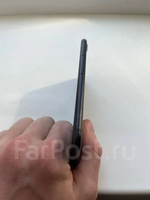 Apple iPhone 7. �/�, 32 ��, ������, 3G, 4G LTE ����
