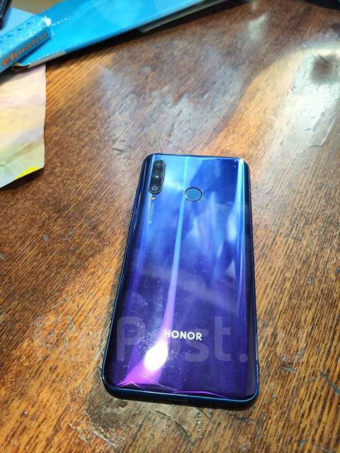 Honor 10i, 128 гб, 6.21", моноблок, б/у, в наличии. Цена: 2 500₽ во ...