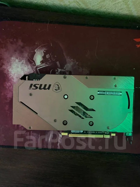 Radeon RX 5500 XT ����