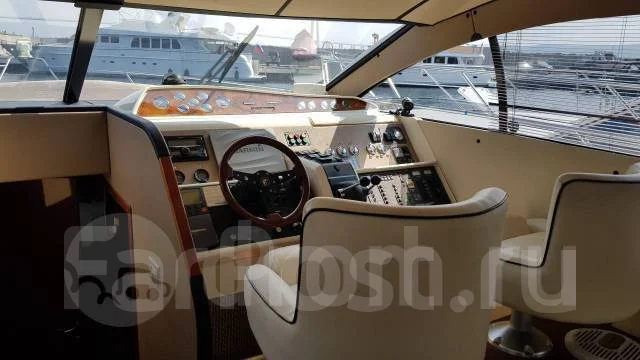 ����� ���� Fairline Phantom 46. 2004 ���, ����� 14��., ��������� ������������, 948��.�., ������ ����