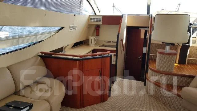 ����� ���� Fairline Phantom 46. 2004 ���, ����� 14��., ��������� ������������, 948��.�., ������ ����