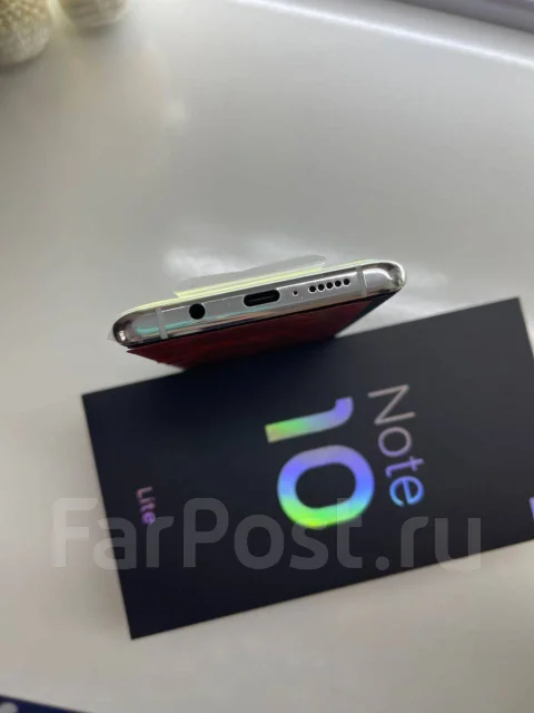 Xiaomi Mi Note 10 Lite. �/�, 128 ��, �����, 4G LTE, Dual-SIM, NFC ����