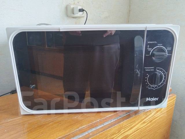 Микроволновая печь, Haier, б/у, в наличии. Цена: 1 800₽ во Владивостоке