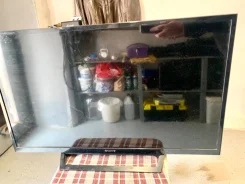 Sony KDL-32RE303. LED ����