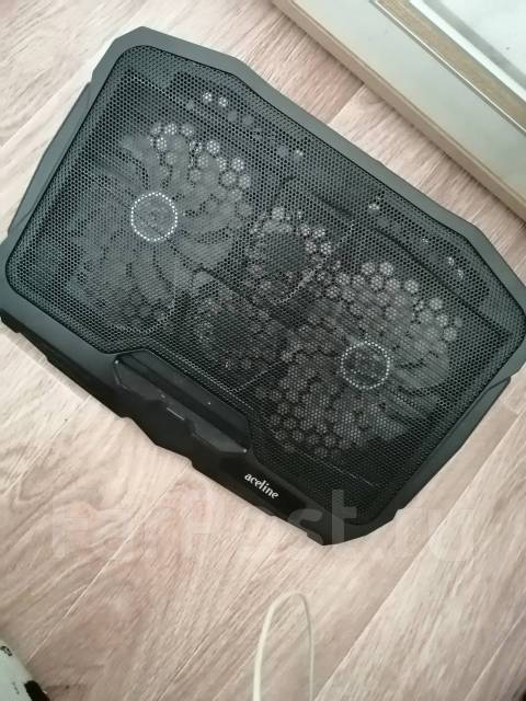 Охлаждающая подставка для ноутбука, б/у, в наличии. Цена: 1 500₽ во ...
