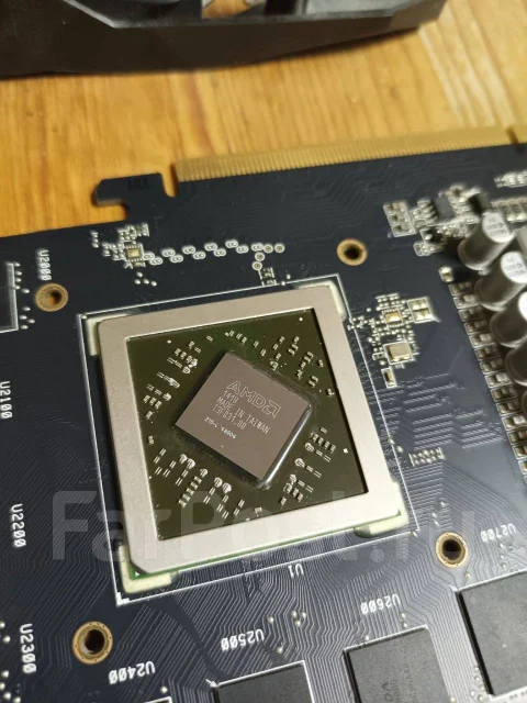 Radeon R9 270X ����