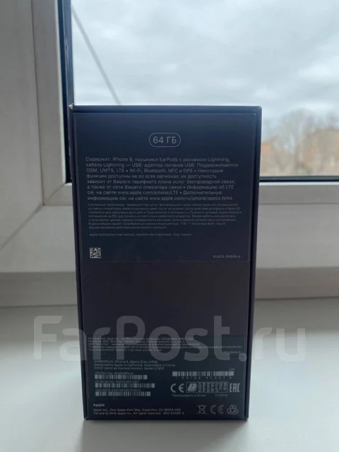 Apple iPhone 8. �/�, 64 ��, ������, 3G, 4G LTE, NFC ����