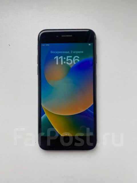 Apple iPhone 8. �/�, 64 ��, ������, 3G, 4G LTE, NFC ����