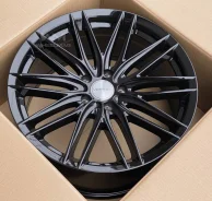 Vossen VFS-4. 8.5x19", 5x114.3, ET35, �� 67,1���. ��� ����� �� ��� ����