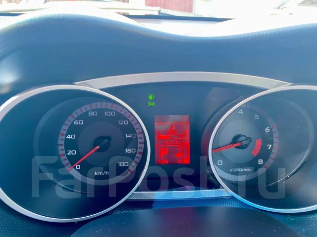Mitsubishi Outlander. ��������, 4wd, 2.4 (170��.�.), ������, 174 000����. ��, ��� ��� ����