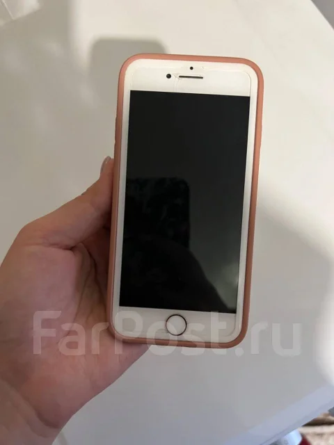 Apple iPhone 8. �/�, 64 ��, �������, 4G LTE ����