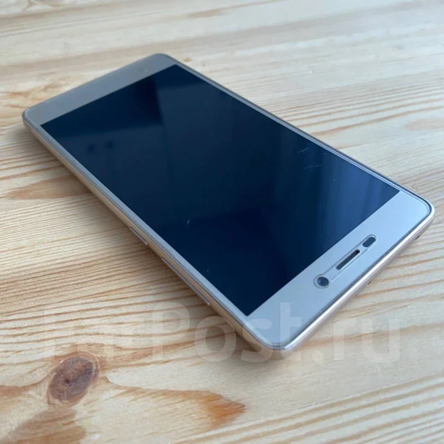 Xiaomi Redmi 3S. �/�, 32 ��, �������, 3G, 4G LTE, Dual-SIM ����