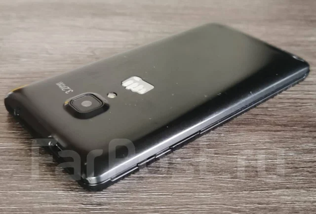 Micromax Bolt D305. �/�, �� 8 ��, ������, 3G, Dual-SIM ����
