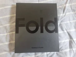 Samsung Galaxy Z Fold4. �����, 256 ��, ������ ����