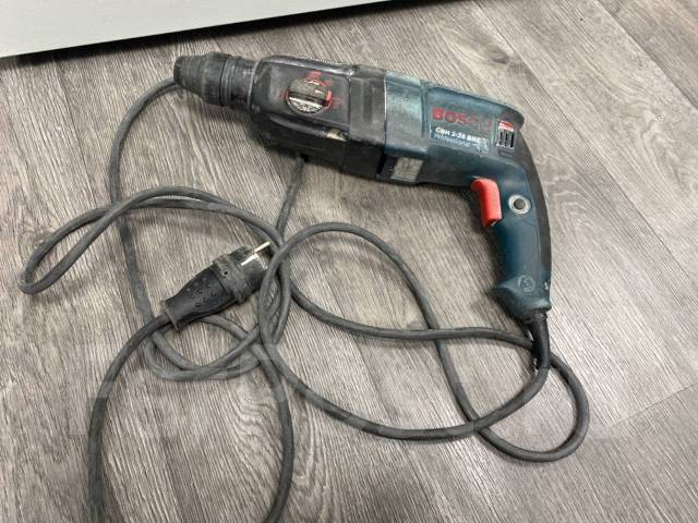 Перфоратор Bosch GBH 2-26 DRE 800Вт SDS-Plus БарахолкаДВ, б/у, в ...