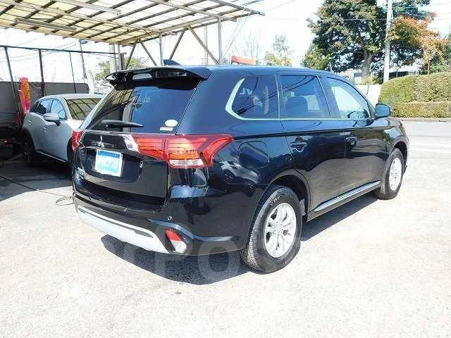 Mitsubishi Outlander. ��������, 4wd, 2.4 (167��.�.), ������, 75 000����. ��, �/�. ��� ����� �� ������������ ����