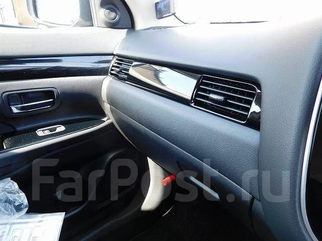Mitsubishi Outlander. ��������, 4wd, 2.4 (167��.�.), ������, 75 000����. ��, �/�. ��� ����� �� ������������ ����