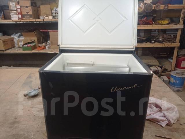 Электрогазовый переносной холодильник Camping World Unicool Deluxe 42L ...