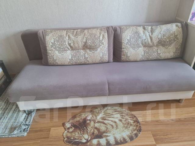 Диван-кровать, б/у, в наличии. Цена: 15 000₽ во Владивостоке