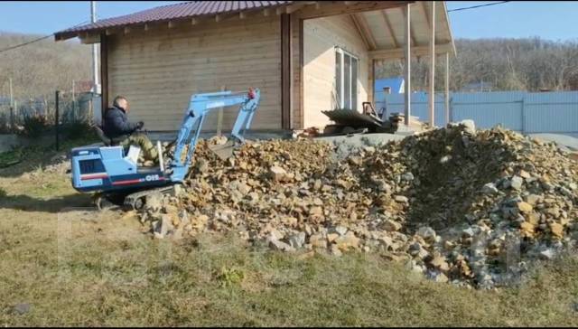 Услуги мини экскаватора на резиновых гусках, ямобур в Артеме