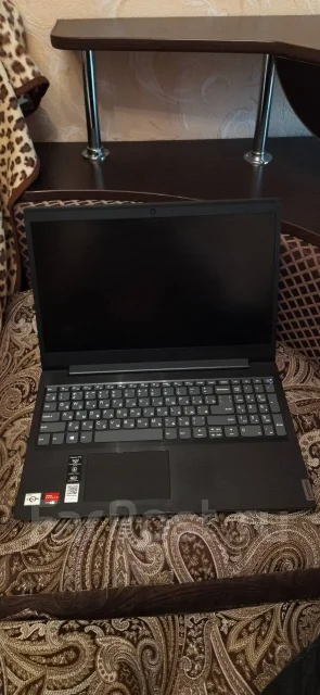 Lenovo IdeaPad L340. 2,4����, ��� 8 ��, ���� 128���, WiFi: 1, Bluetooth: 1, ����������� �� 9��. ����