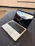 Apple MacBook Air 13 2018 MREA2. 13.3", 1,6����, ��� 8 ��, ���� 128���, WiFi, Bluetooth ����