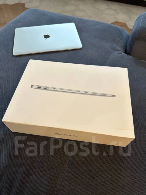 Apple MacBook Air 13 2018 MREA2. 13.3", 1,6����, ��� 8 ��, ���� 128���, WiFi: 1, Bluetooth: 1 ����