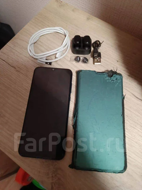 Honor 30i. �/�, 128 ��, �����, 4G LTE, Dual-SIM, NFC ����