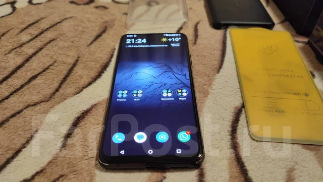 Asus ZenFone 7 Pro. �/�, 256 ��, ������, 3G, 4G LTE, 5G, Dual-SIM, NFC ����